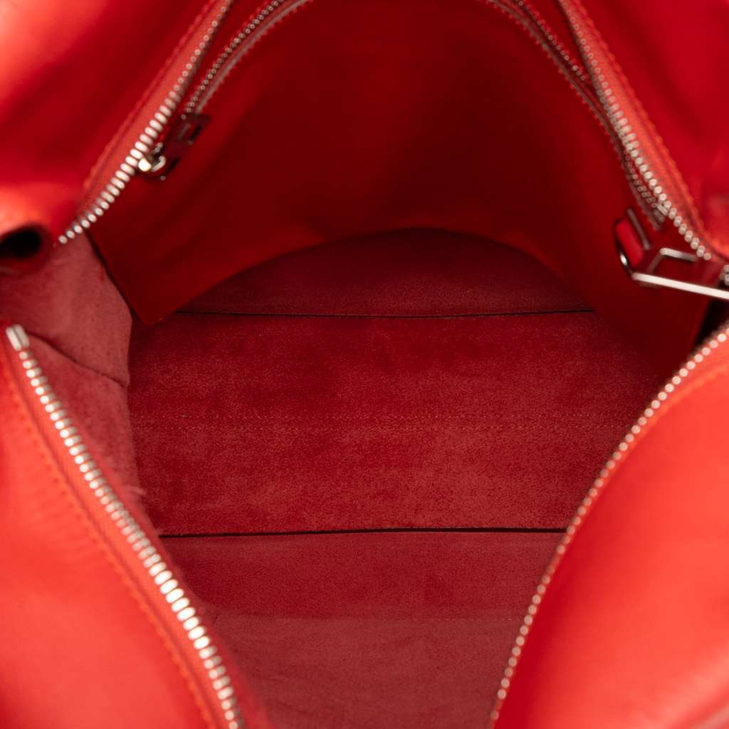 Loewe Leather Anagram Shopper Tote Red Leather Very good condition - Model View