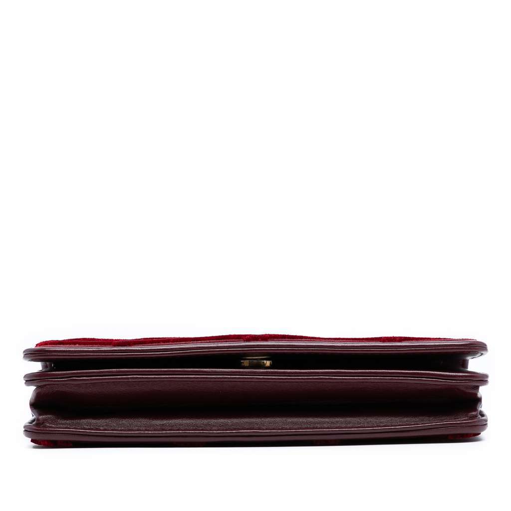 Chanel CC Quilted Velvet Wallet on Chain Red Velvet Good condition - Inside View