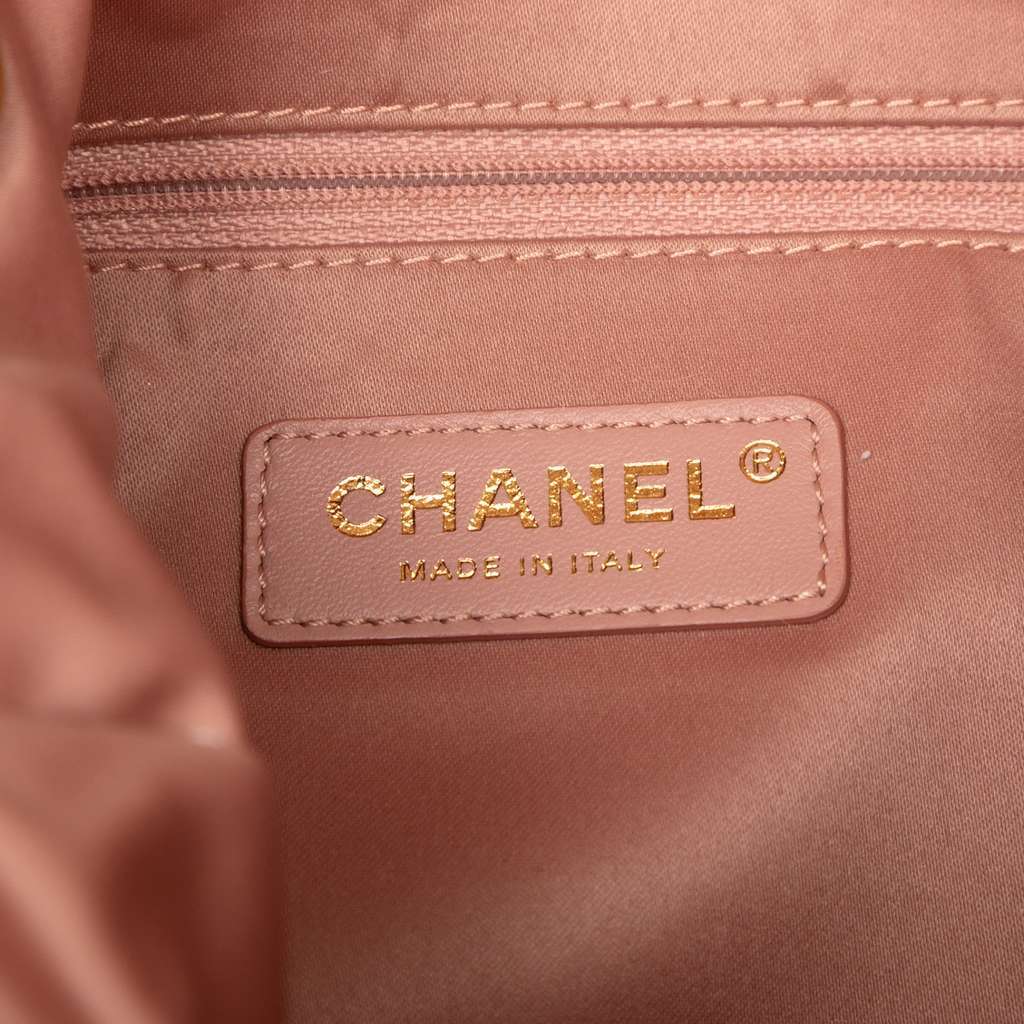 Chanel CC Fantasy Fur Clutch with Chain Pink Very good condition - Box View