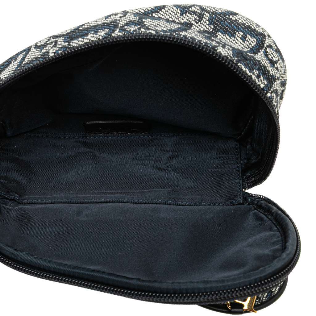Dior Diorissimo Canvas Saddle Pouch Blue Canvas Good condition - Model View