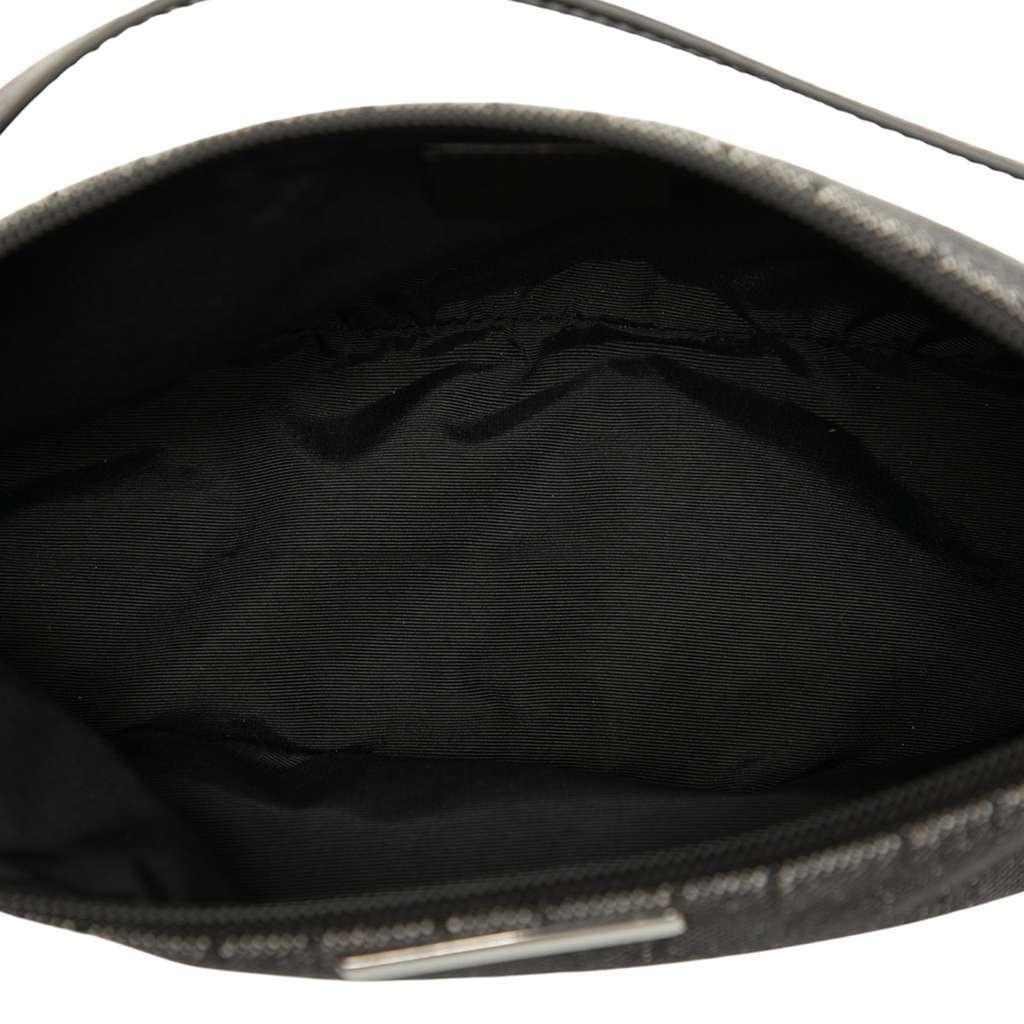 Gucci GG Denim Boat Grey Denim Good - Model View