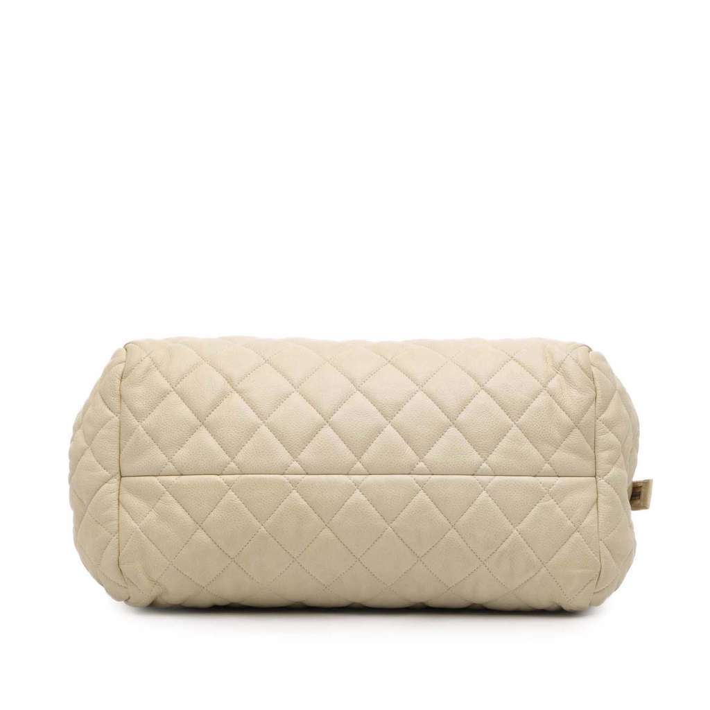 Chanel Quilted Caviar Coco Cocoon Bowler Bag White Leather Very good - Inside View