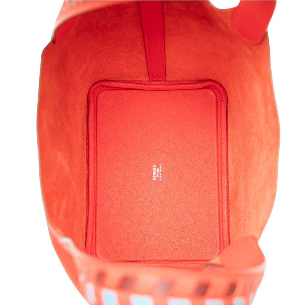 Hermès Epsom Tressage Picotin Lock 18 Red Leather Very good condition - Model View
