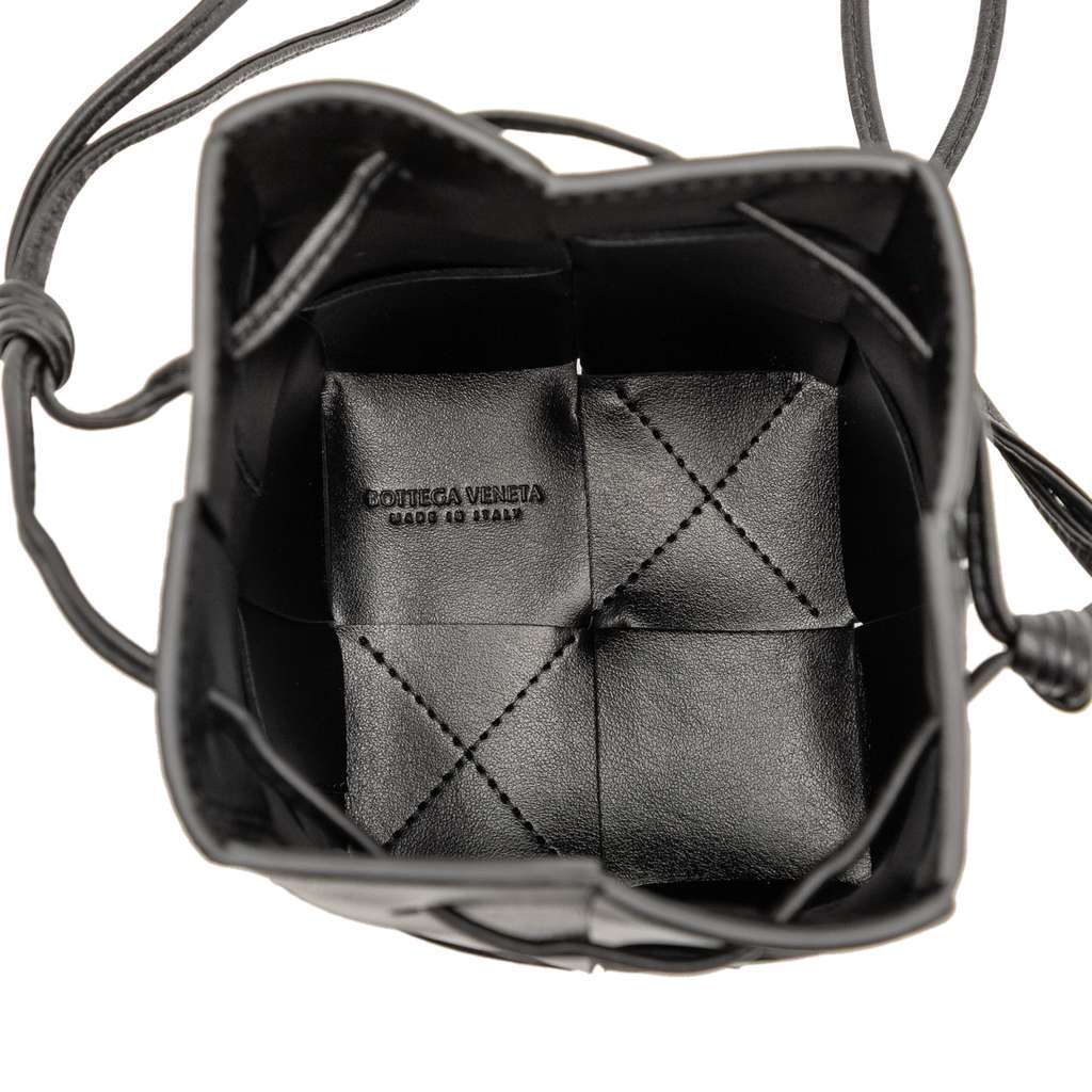 Bottega Veneta Mini Nappa Maxi Intrecciato Cassette Bucket Bag Black Leather Good - Model View