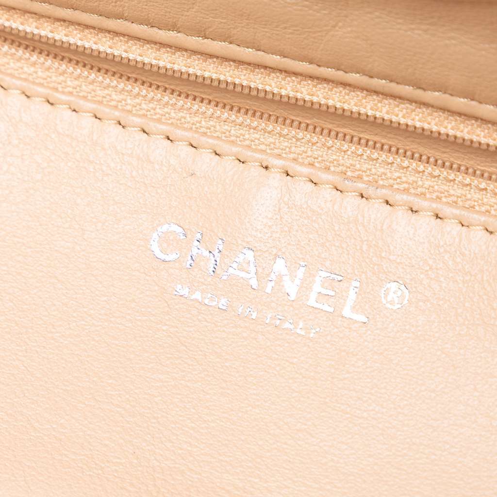 Chanel Large CC Luxe Ligne Bowler Handbag Brown Leather Very good condition - Box View