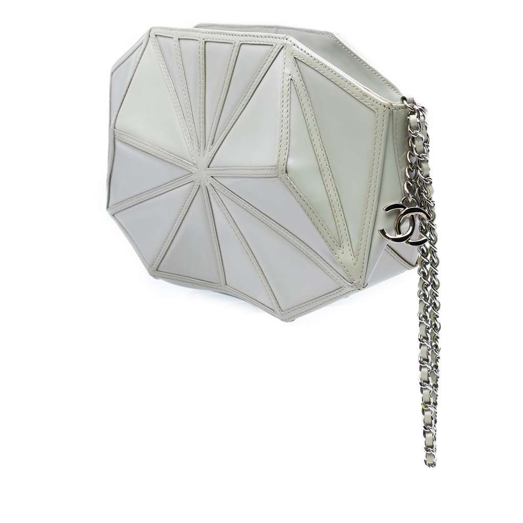 Chanel Pearlescent Lambskin Midnight Swim Wristlet Clutch White Leather Very good - Back View