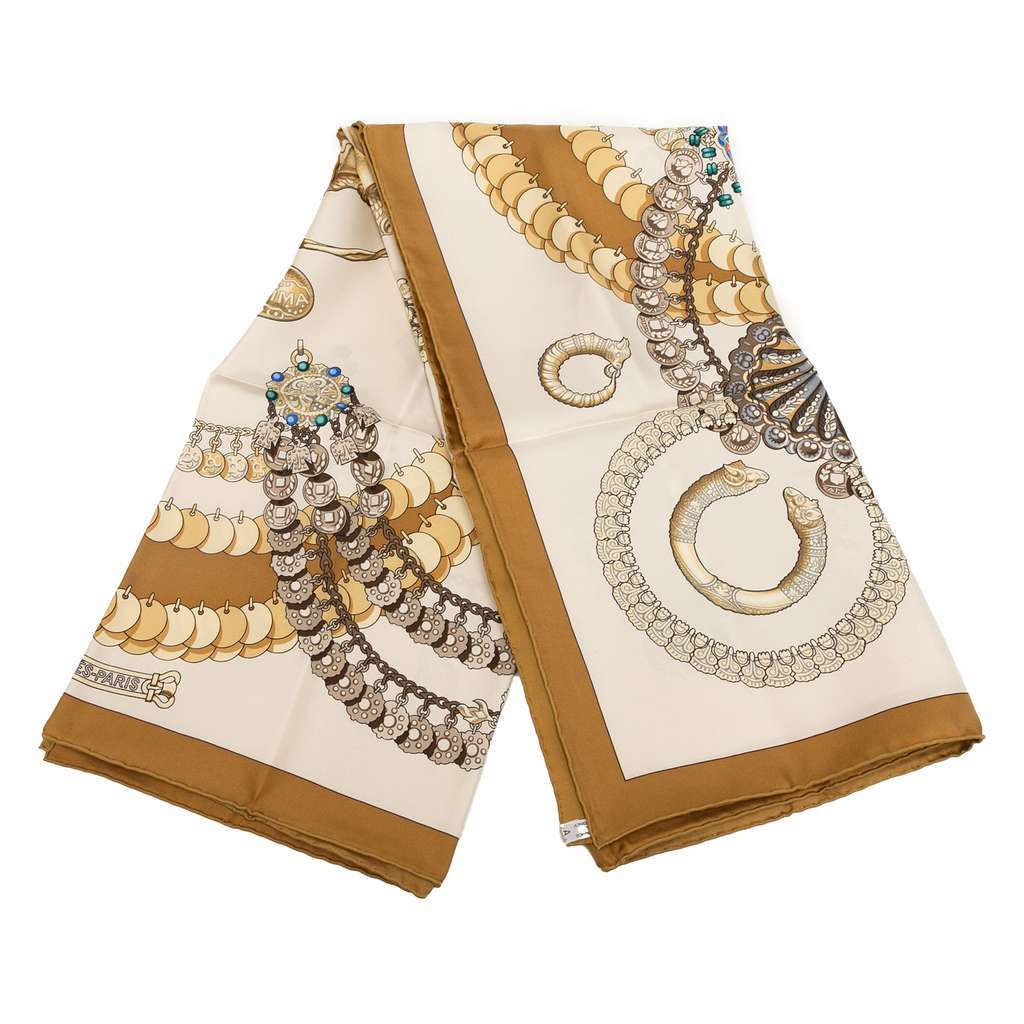 Hermès Kosmima Silk Scarf White Silk Very good condition - Front View