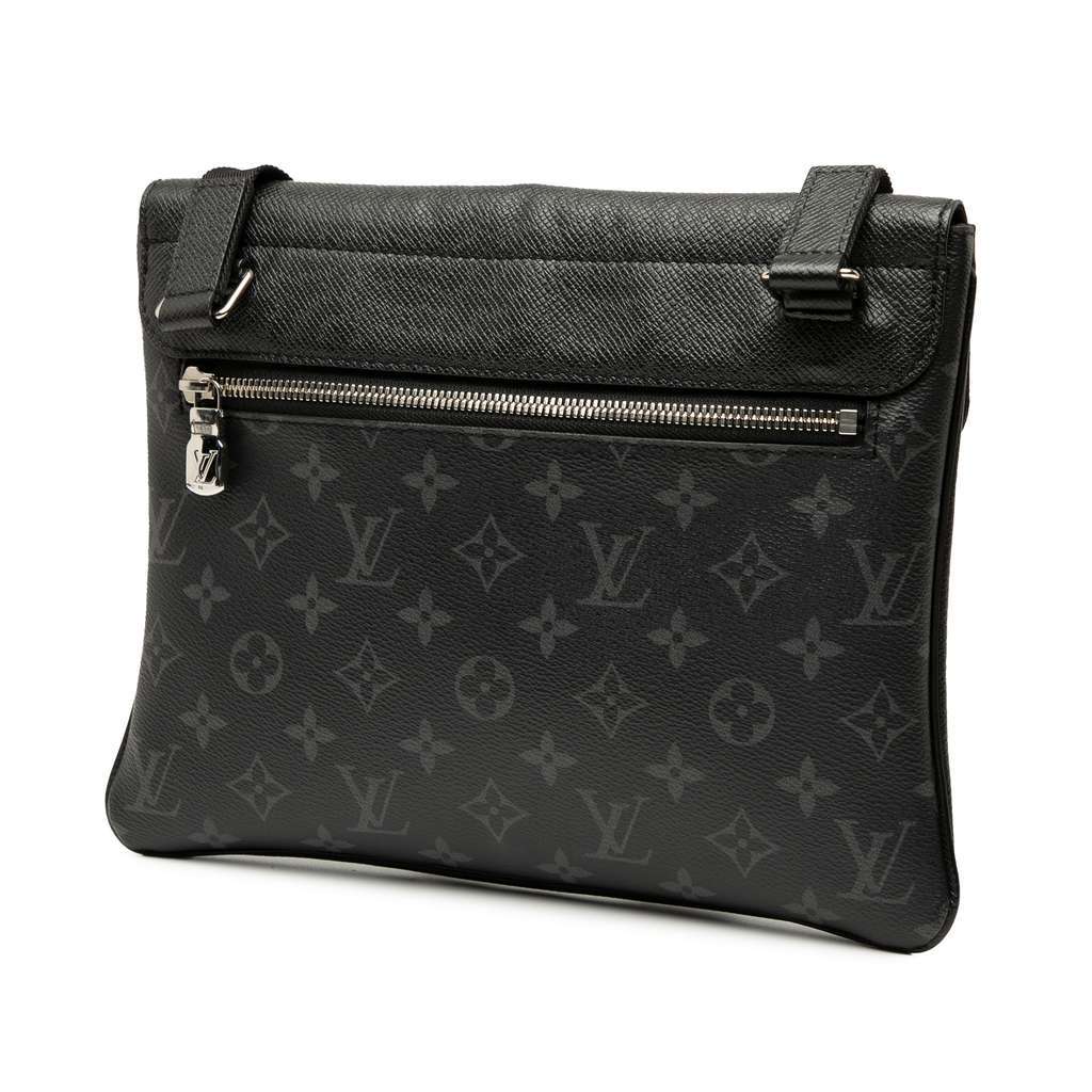 Louis Vuitton Taigarama Outdoor Flap Messenger Black Leather Very good condition - Back View