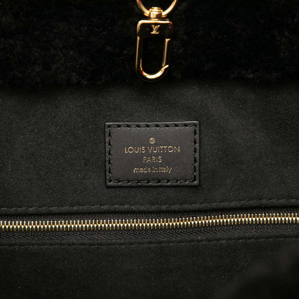Louis Vuitton Monogram Giant Shearling Teddy Onthego GM Black Wool Very good - Box View