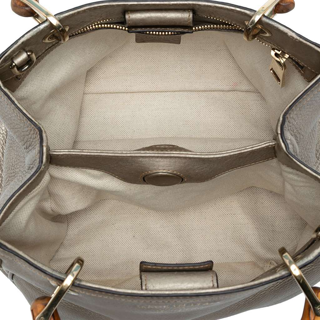 Gucci Small Calfskin Bamboo Shopper Satchel Gold Leather Good condition - Model View