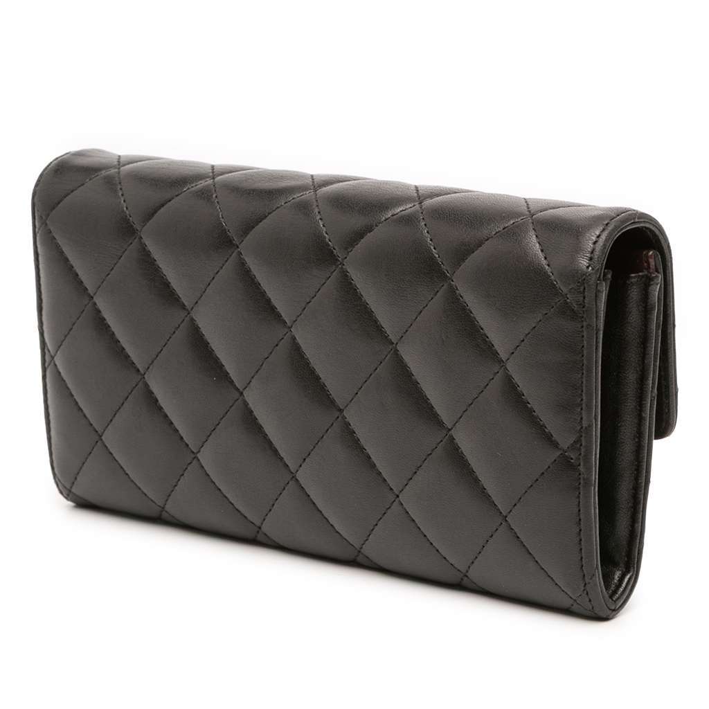 Chanel CC Quilted Lambskin Long Wallet Black Leather Good condition - Back View