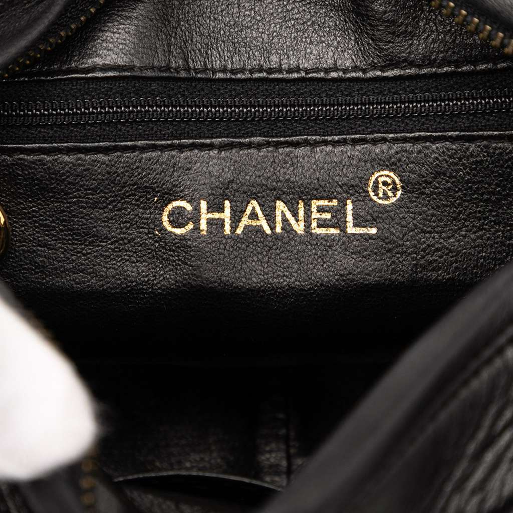 Chanel CC Quilted Lambskin Tassel Camera Bag Black Leather Very good - Box View