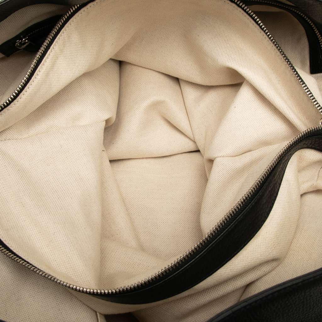Gucci Leather Soho Open Tote Black Leather Very good condition - Model View