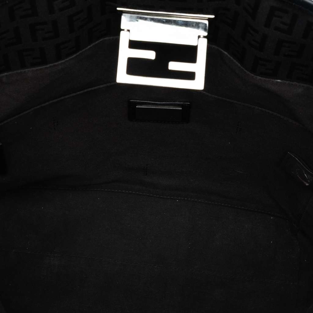 Fendi Zucchino Canvas Tote Brown Canvas Very good - Model View