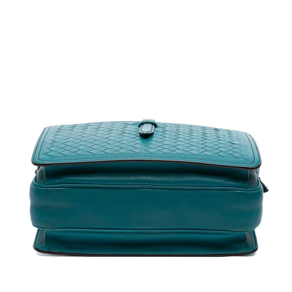 Bottega Veneta Nappa Intrecciato Belt Flap Camera Bag Blue Leather Good condition - Inside View