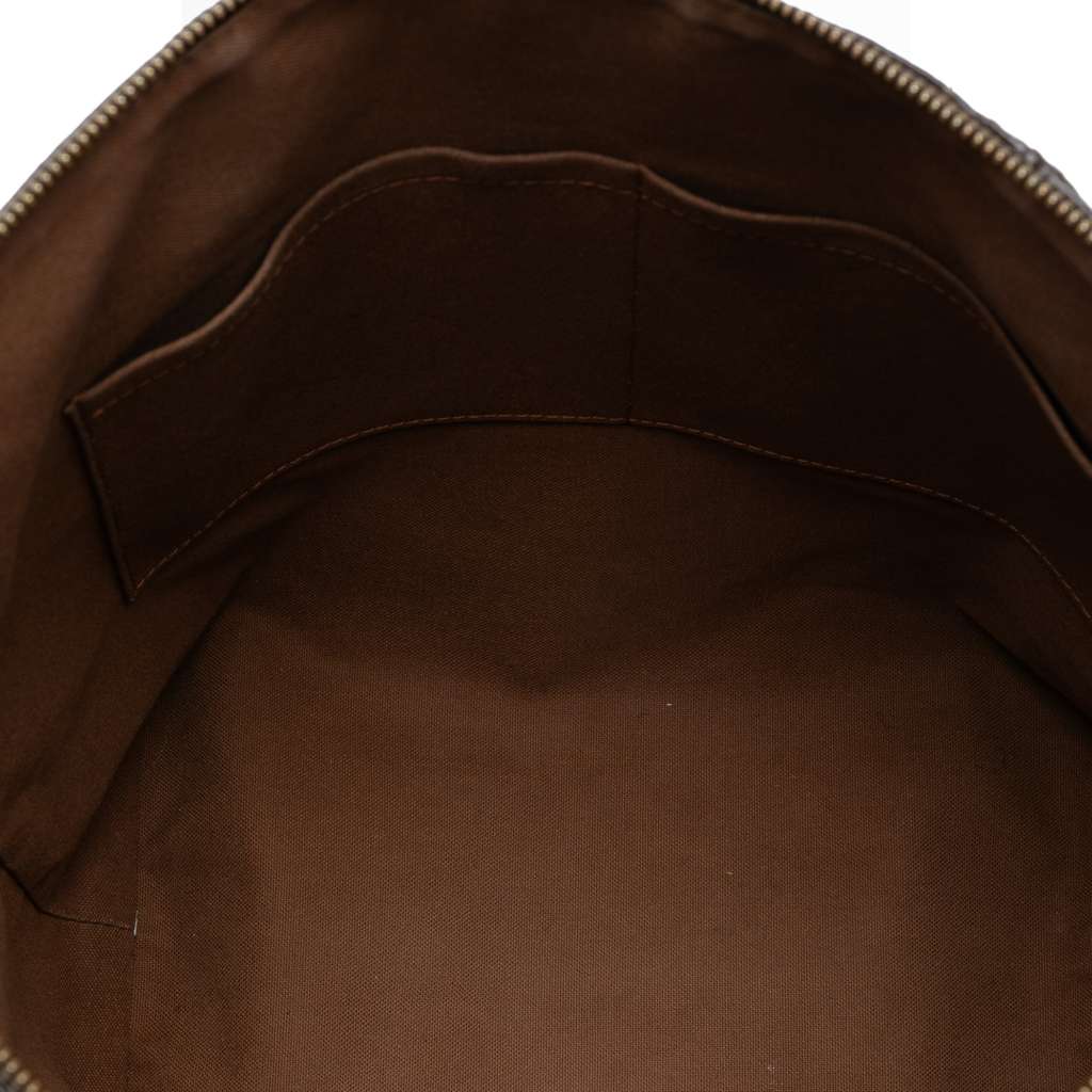 Louis Vuitton Monogram Totally MM Brown Good - Model View