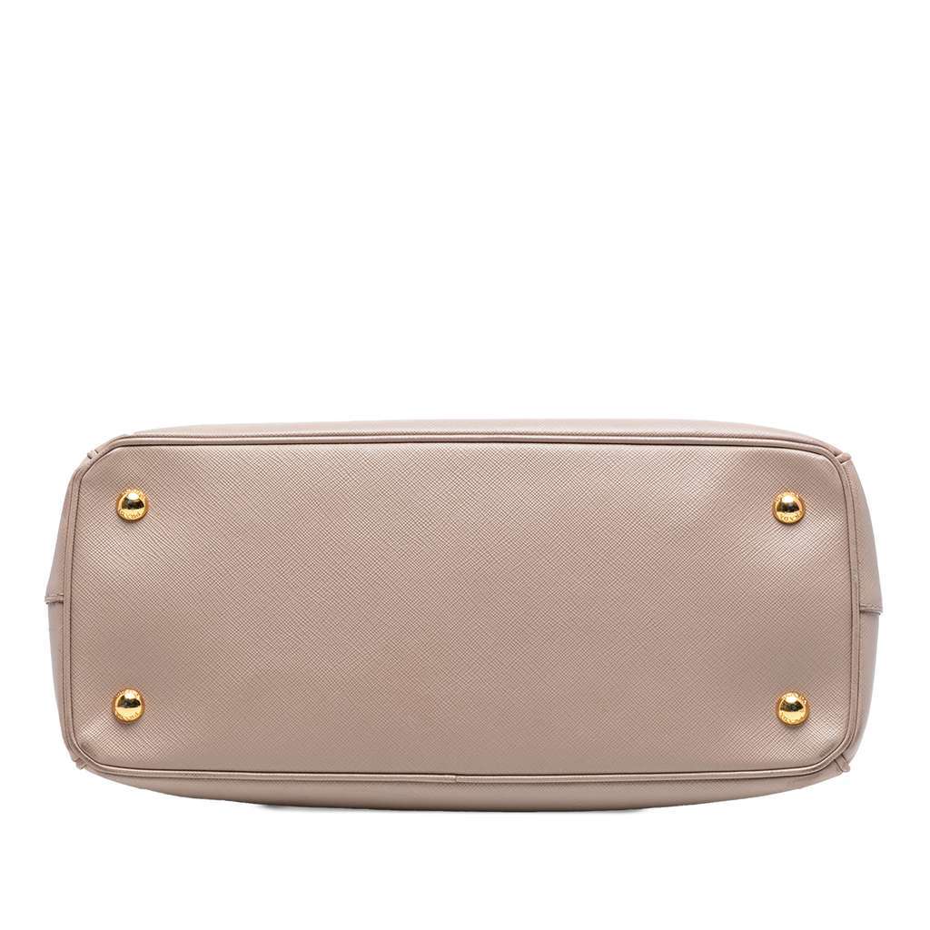 Prada Medium Saffiano Lux Galleria Satchel Brown Leather Very good condition - Inside View