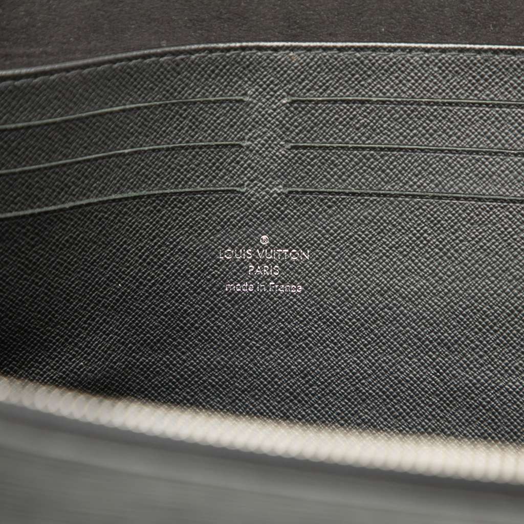 Louis Vuitton Epi Pochette Jour PM Black Leather Very good - Box View