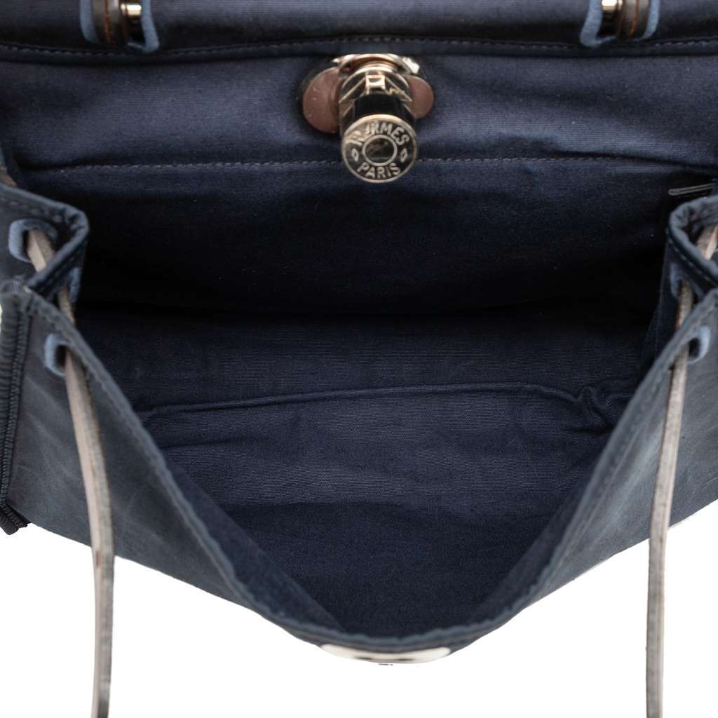 Hermès Toile and Vache Hunter Herbag Zip 31 Blue Canvas Good condition - Model View
