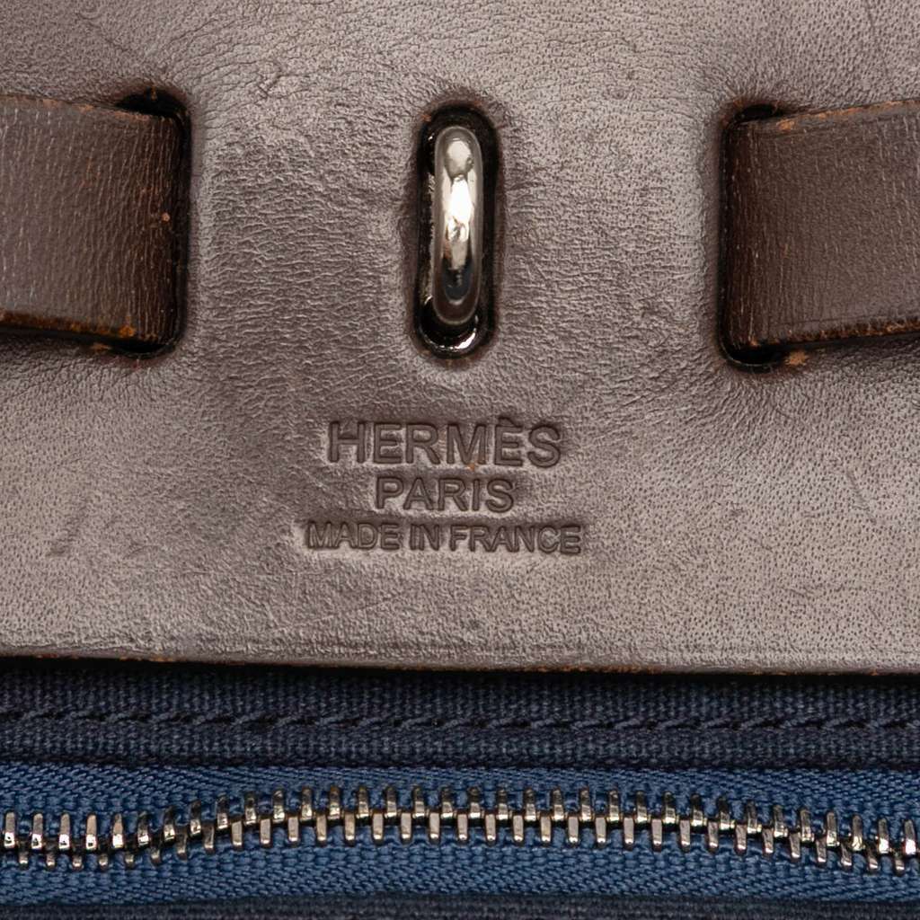 Hermès Toile and Vache Hunter Herbag Zip 31 Blue Canvas Good condition - Box View