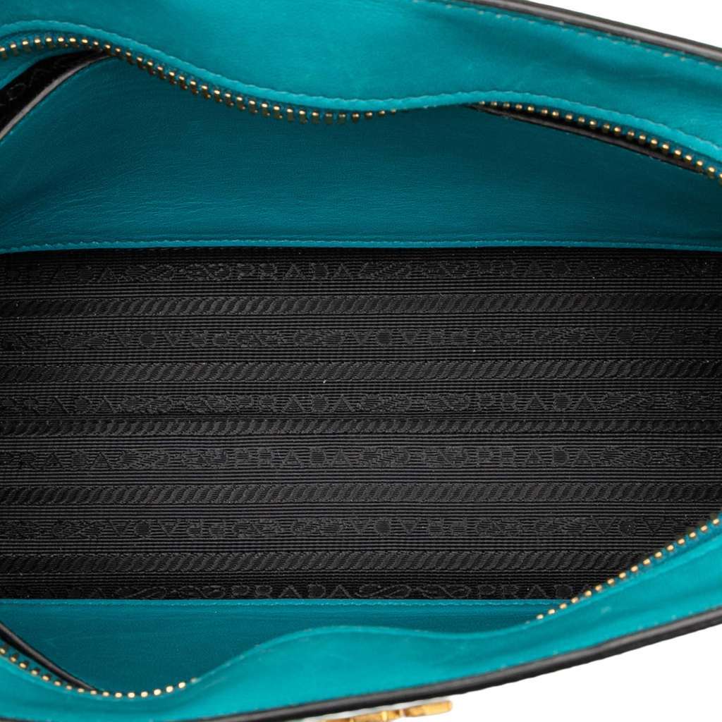 Prada Bicolor Saffiano Vernice Esplanade Crossbody Green Leather Very good - Model View