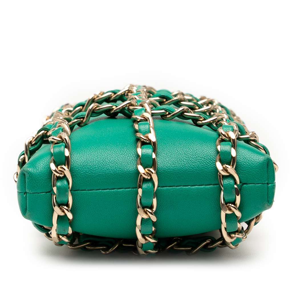 Chanel Lambskin Tech Me Out Clutch With Chain Green Leather Very good condition - Inside View
