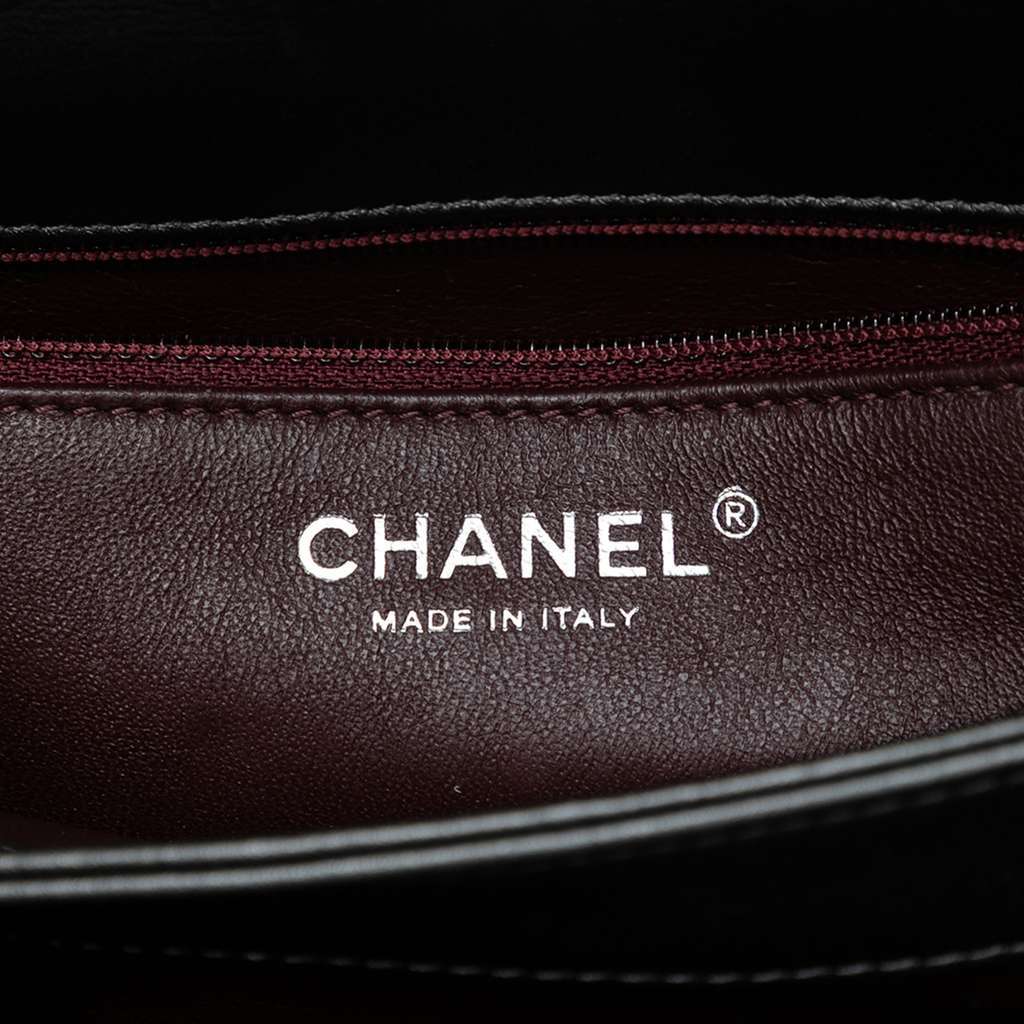 Chanel Quilted Metallic Lambskin Trendy CC Flap Grey Leather Good - Box View