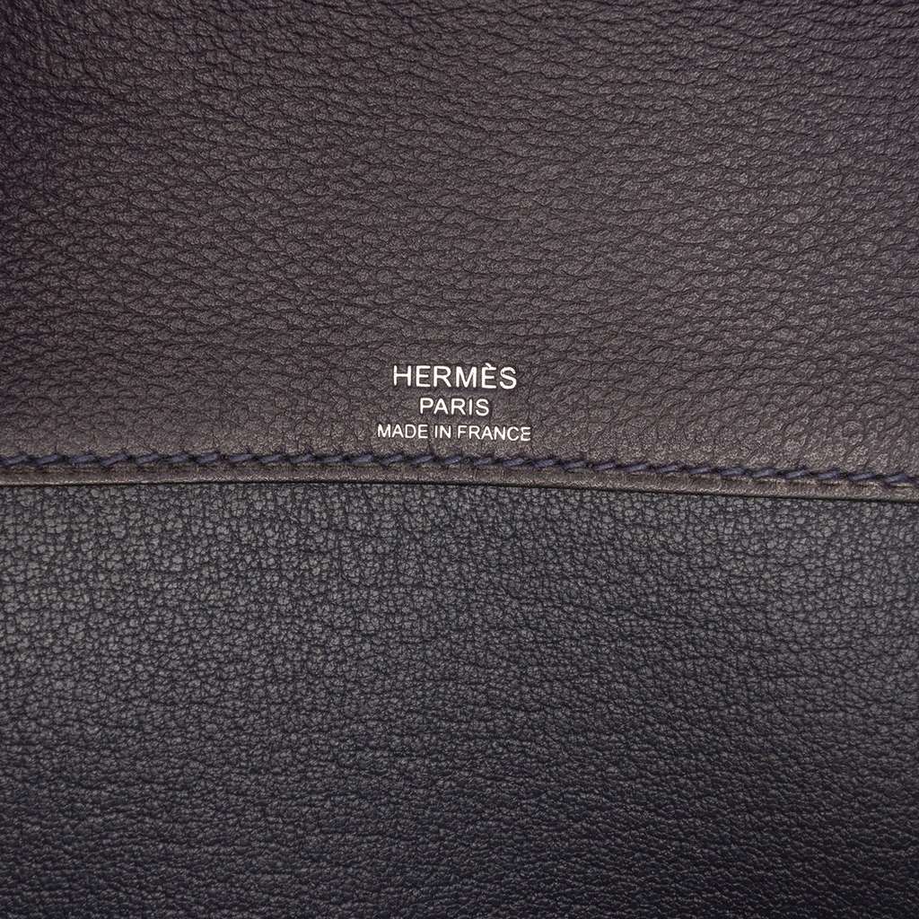 Hermès Evergrain Kelly Depeches Pouch 25 Blue Leather Very good condition - Box View