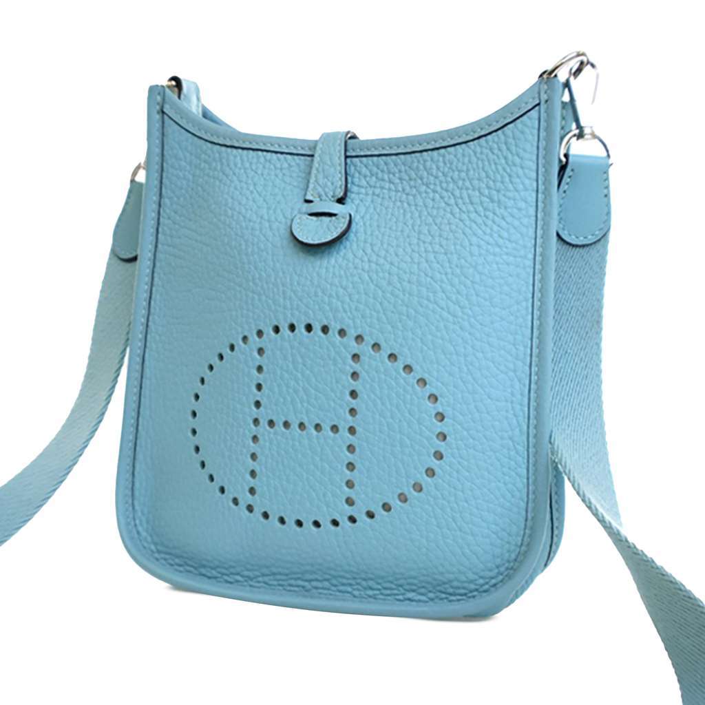 Hermès Clemence Evelyne TPM 16 Blue Leather Good condition - Model View