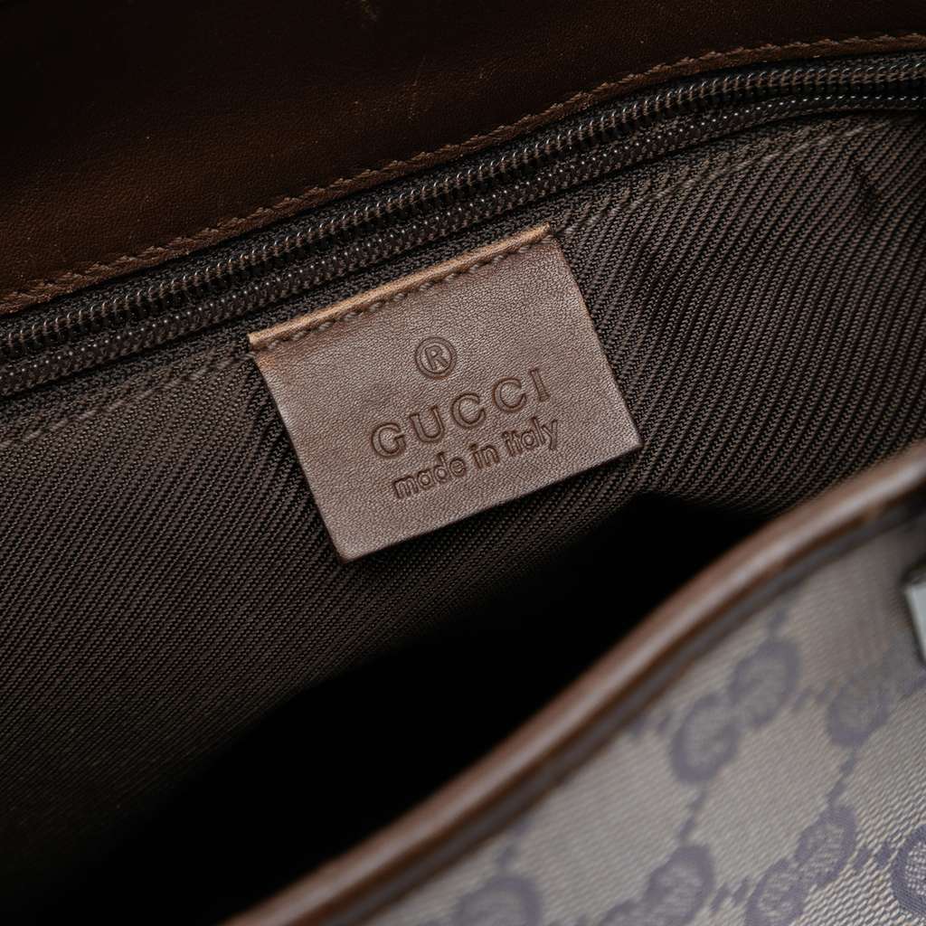 Gucci GG Canvas Shoulder Bag Purple Canvas Very good condition - Box View