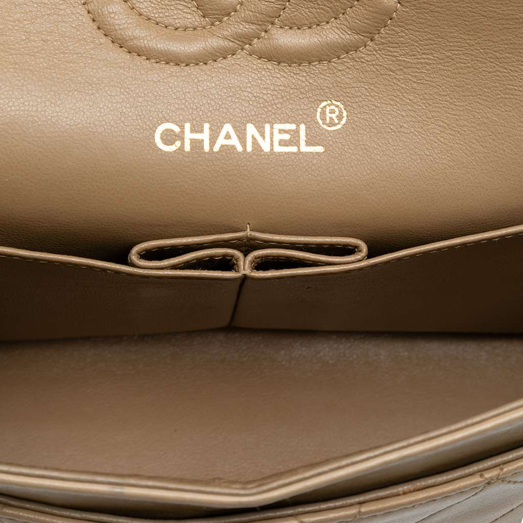 Chanel Small Classic Lambskin Double Flap Brown Leather Very good condition - Box View