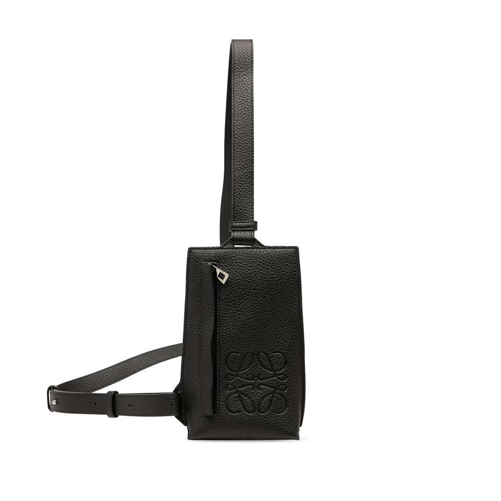 Loewe Grained Calfskin Vertical T Pocket Pouch Black Leather Very good condition - Front View