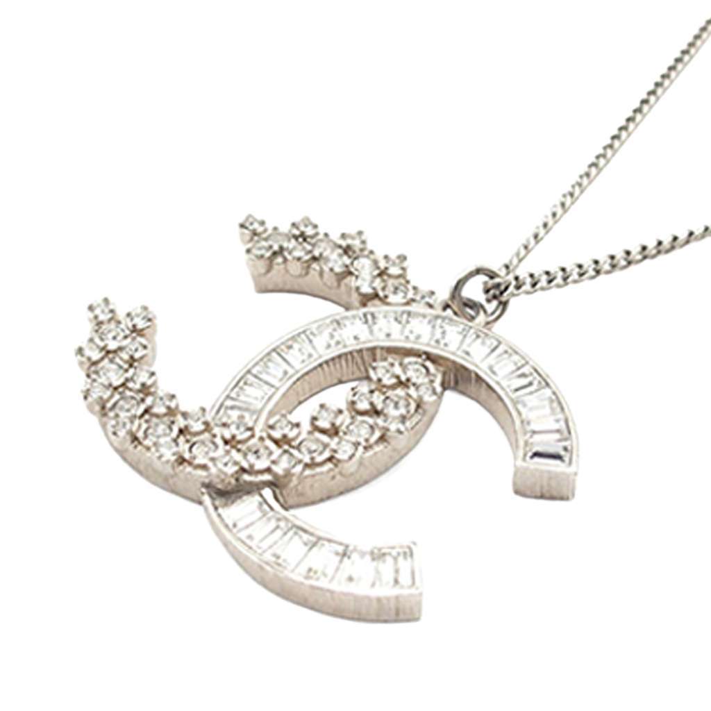Chanel CC Silver Plated Rhinestones Pendant Necklace Silver Metal Good - Front View