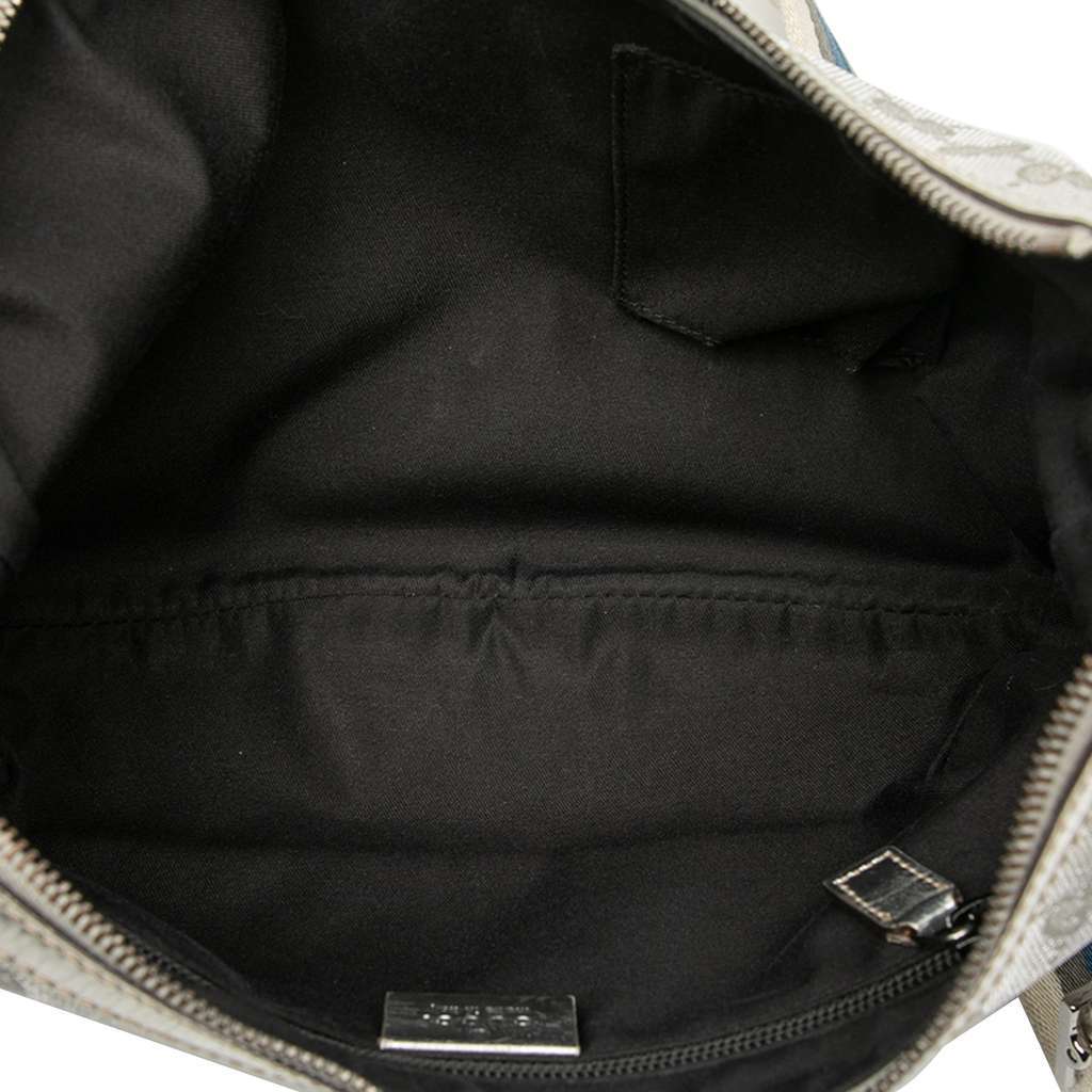 Gucci GG Imprime Web Crossbody Silver Canvas Very good - Model View
