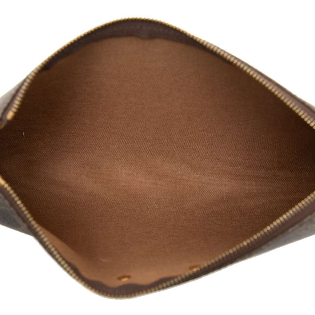 Louis Vuitton Monogram Eva Brown Good condition - Model View