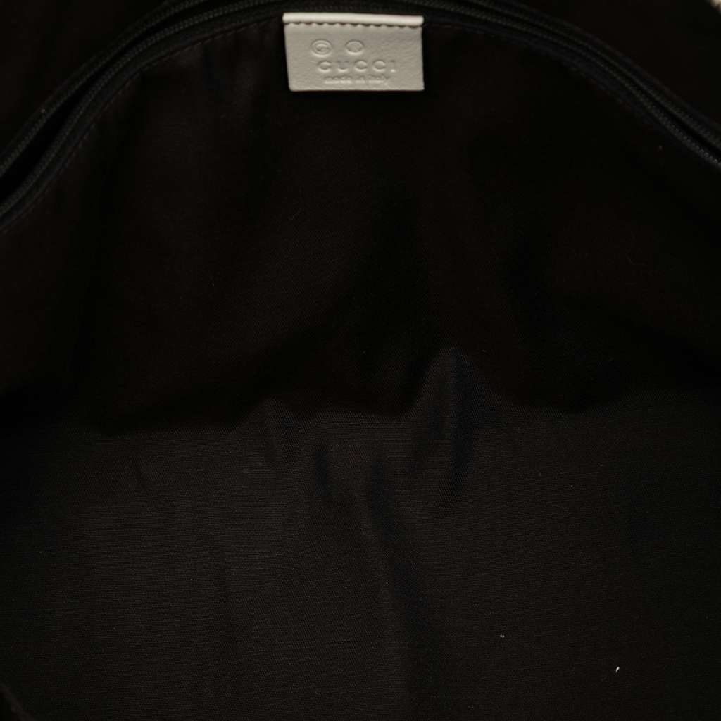 Gucci Guccissima Princy Tote White Leather Very good - Model View