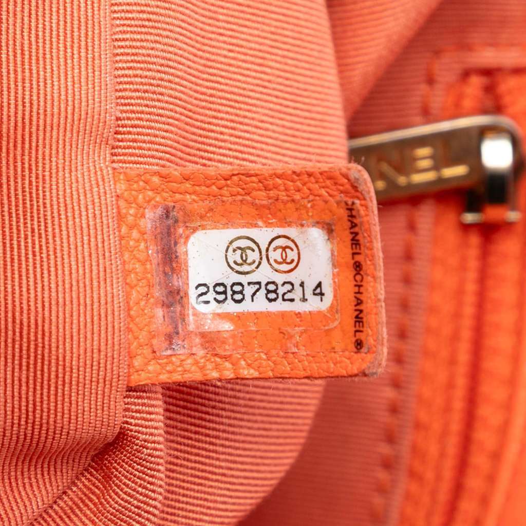 Chanel Medium Lambskin 19 Flap Orange Leather Very good - Box View