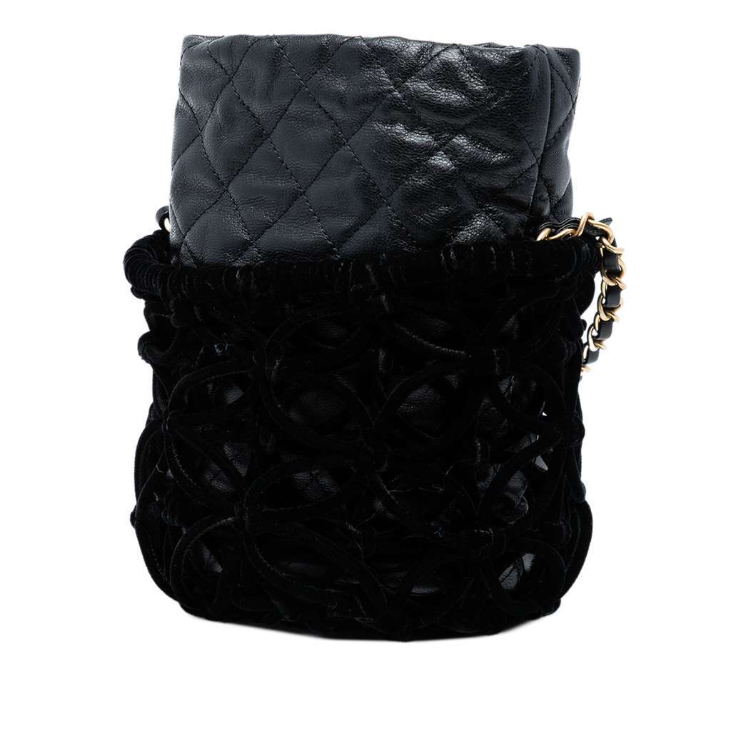 Chanel Braided Velvet Goatskin Drawstring Bucket Black Leather Very good condition - Back View