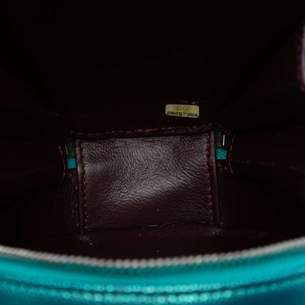 Chanel Quilted Metallic Caviar Rainbow Hardware Oval Camera Bag Blue Leather Very good - Model View