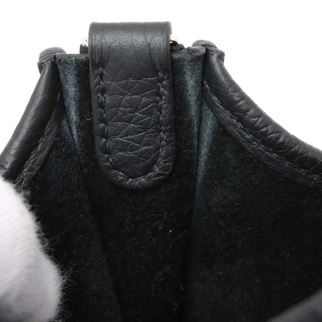 Hermès Clemence Evelyne TPM 16 Black Leather Good condition - Box View