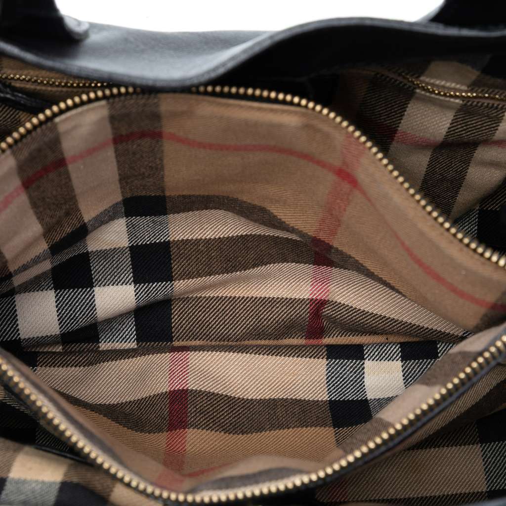 Burberry Medium Leather and House Check Banner Satchel Black Leather Very good condition - Model View