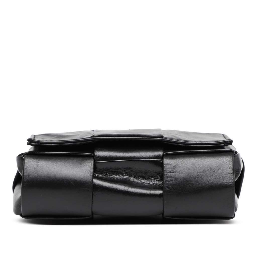Bottega Veneta Candy Paper Calfskin Intrecciato Cassette Crossbody Black Leather Very good - Inside View