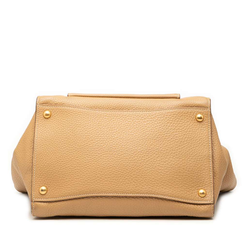 Prada Vitello Daino Front Pocket Open Convertible Tote Brown Leather Good - Inside View
