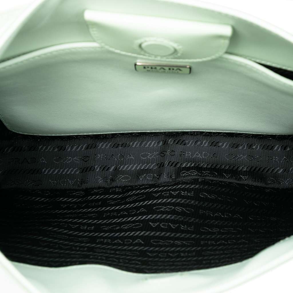 Prada Spazzolato Cleo Shoulder Bag Green Leather Very good condition - Model View