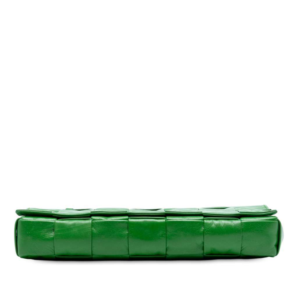 Bottega Veneta Stretch Paper Calfskin Intrecciato Cassette Crossbody Green Leather Good condition - Inside View