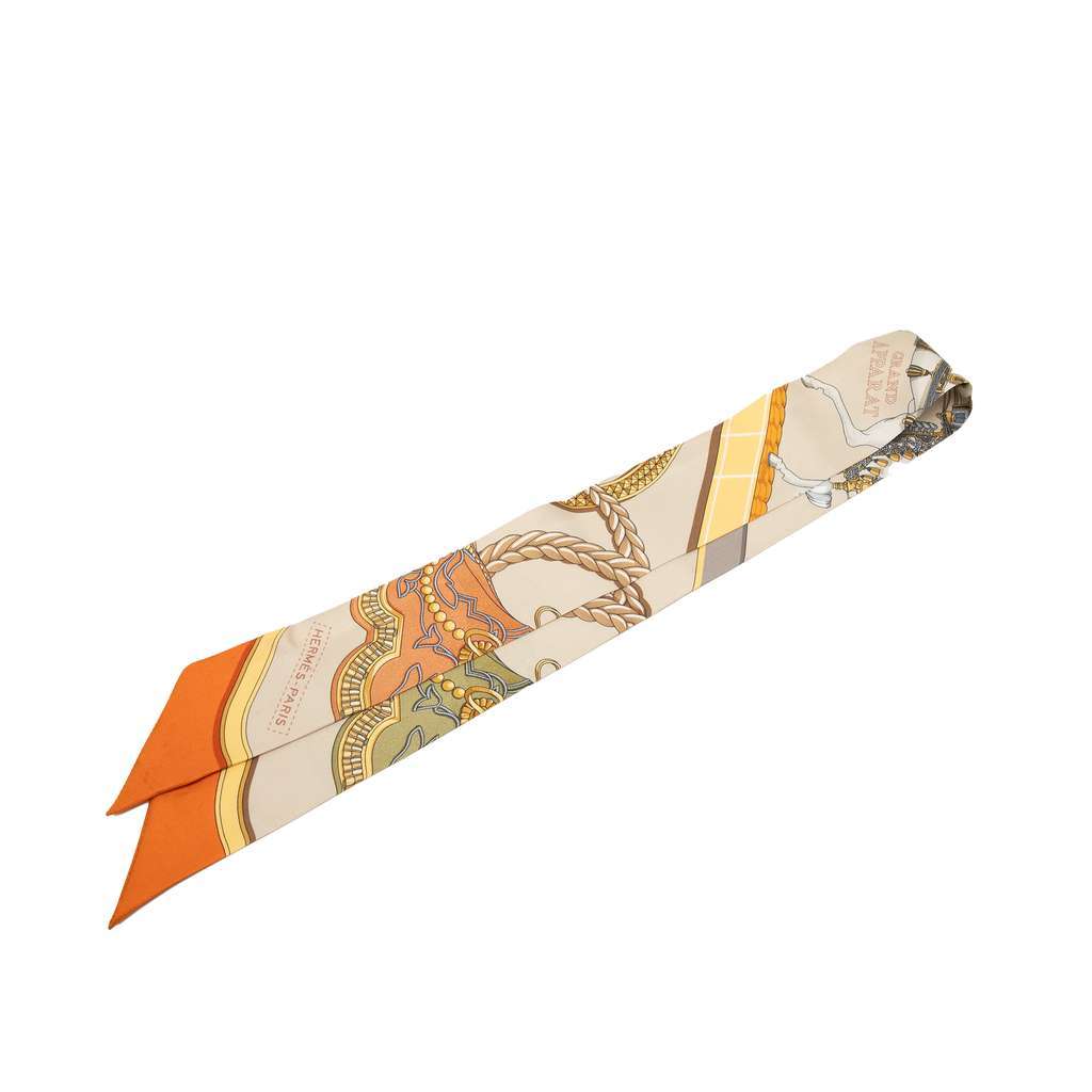 Hermès Grand Apparat Silk Twilly Scarf Brown Silk Good condition - Front View