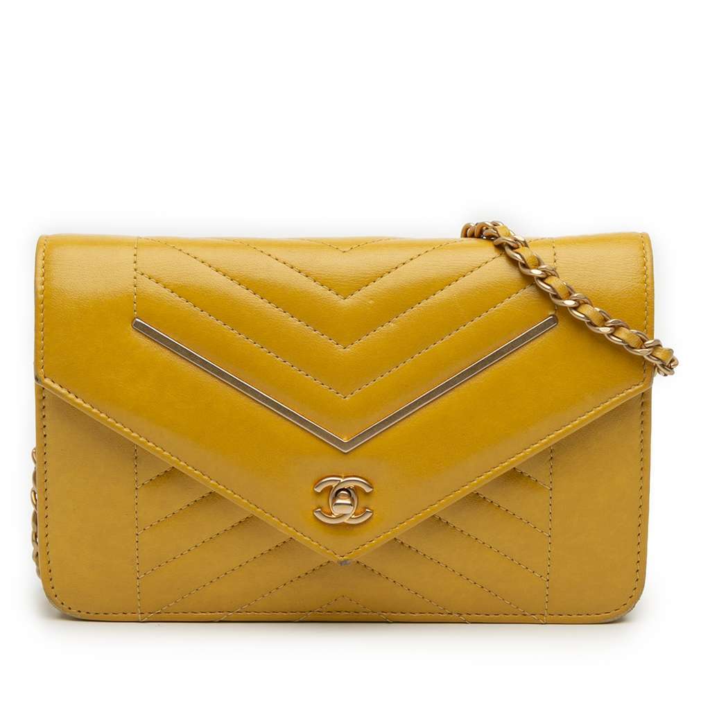 Chanel Small Reversed Chevron Lambskin Flap Yellow Leather Very good - Front View