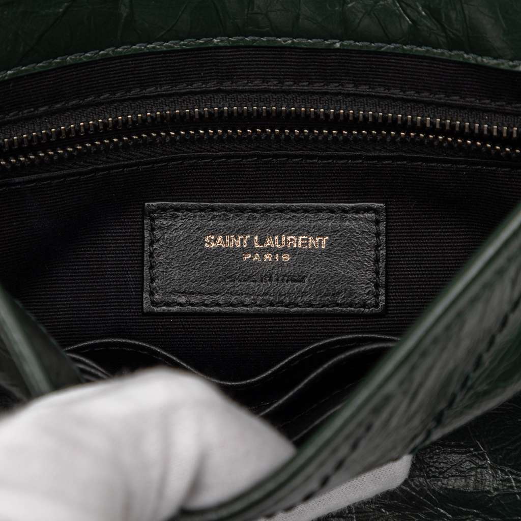 Saint Laurent Crinkled Calfskin Niki Wallet on Chain Green Leather Very good condition - Box View