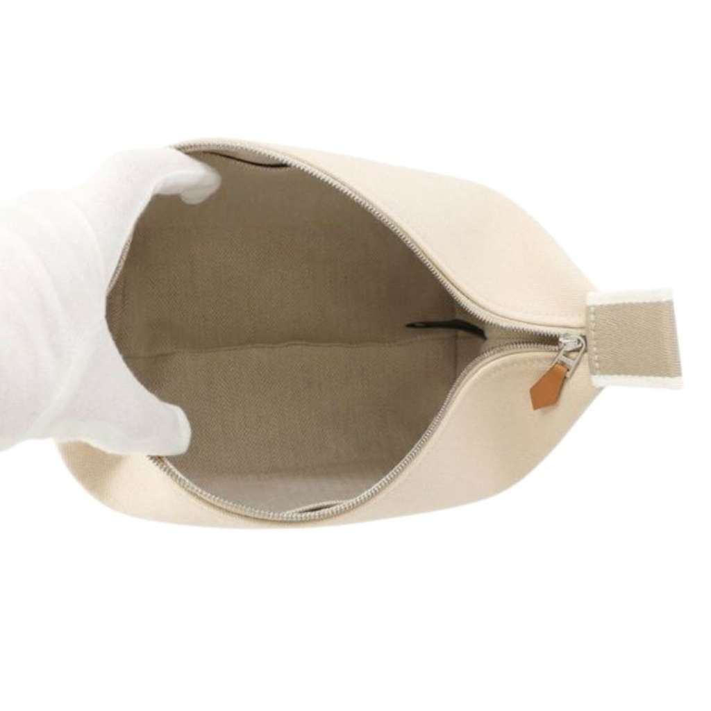Hermès Small Toile Bride A Brac Case Brown Canvas Very good condition - Model View