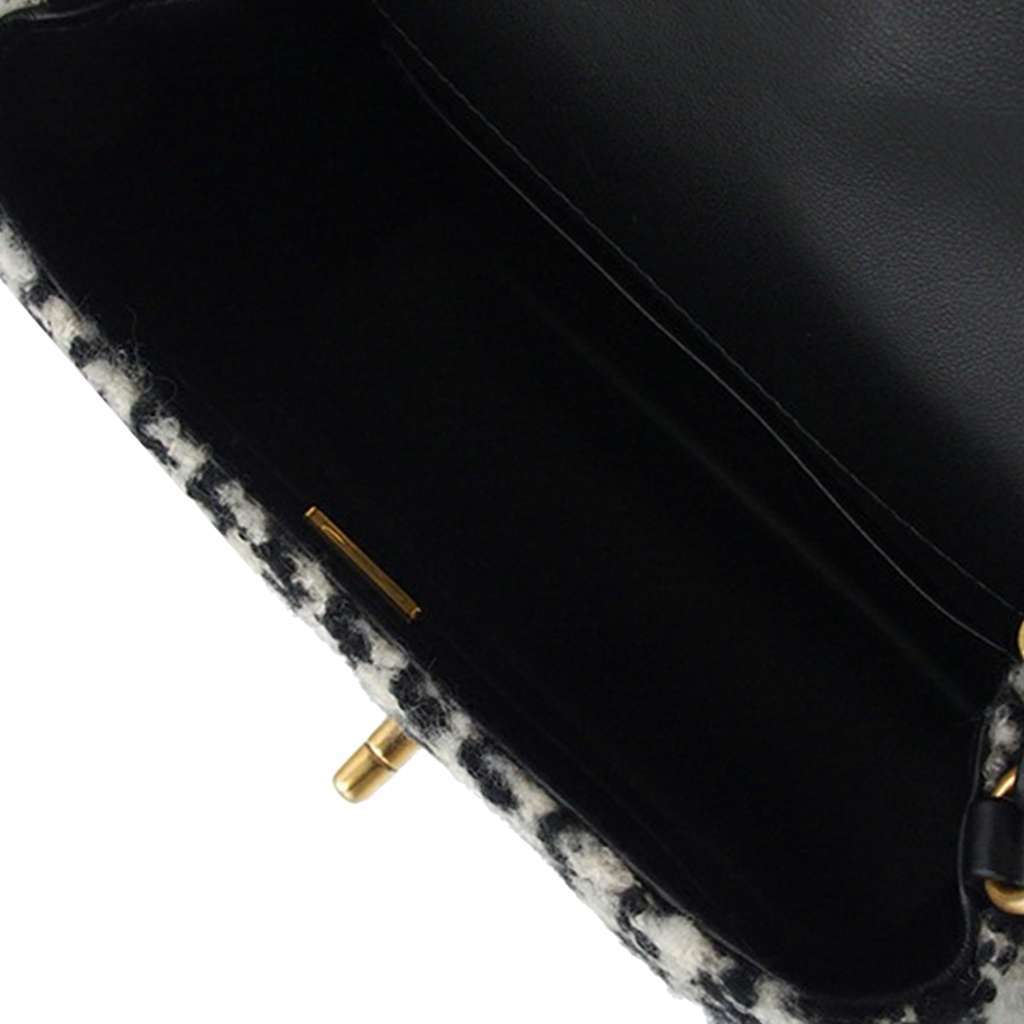 Chanel Mini Square Quilted Tweed Houndstooth Straight Single Flap Black Tweed Good - Model View